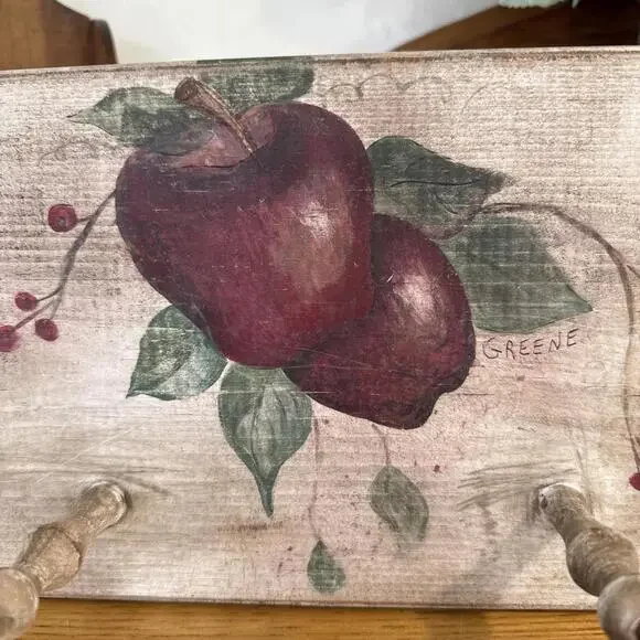 Hand Painted Folk Art Wooden Peg Hanging Coat Towel Rack Country Cottage Farm - Picture 2 of 6